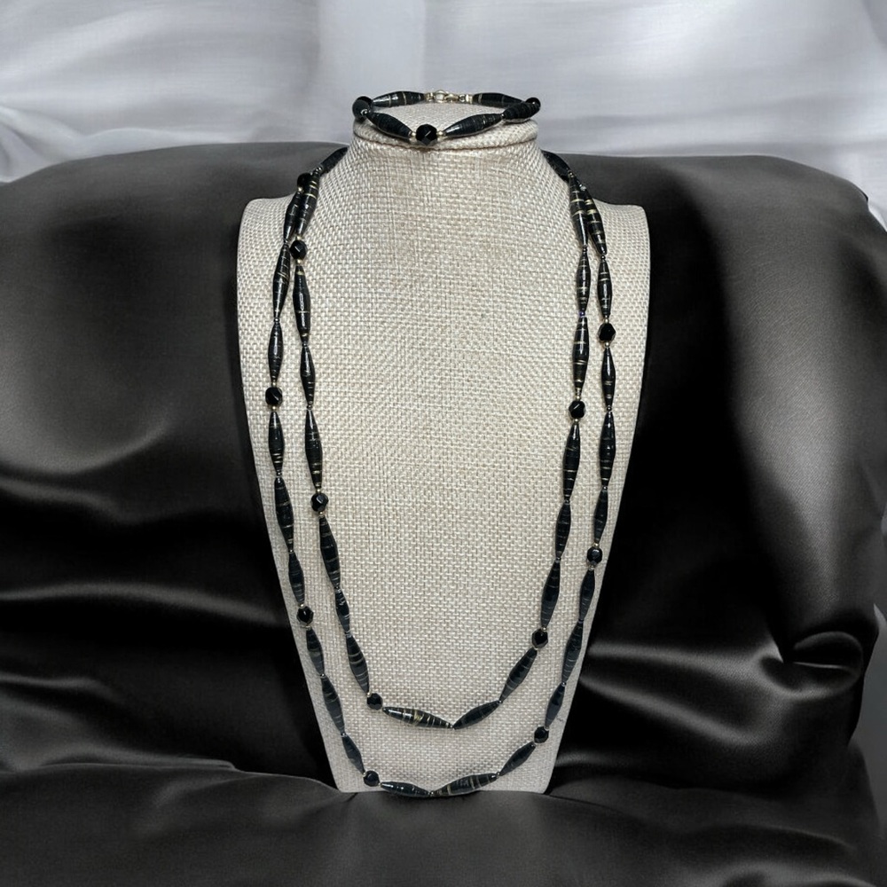 Vintage Black and Gold Paper Beaded Necklace Set